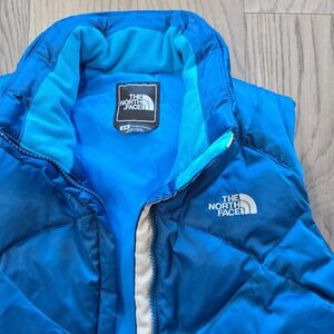 The North Face 550 Down Puffer Vest Womens Medium Blue Quilted Full Zip Acentia